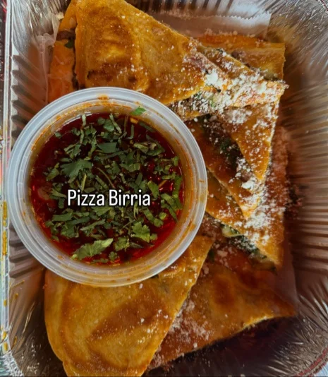 Pizza Birria